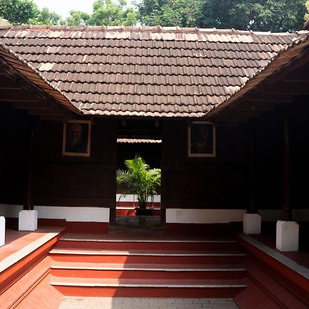Green Meadows Resort Chennai Esterno foto