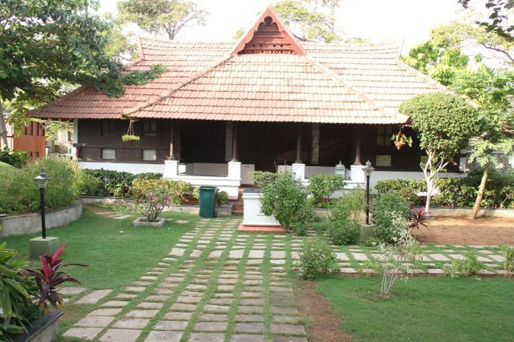 Green Meadows Resort Chennai Esterno foto