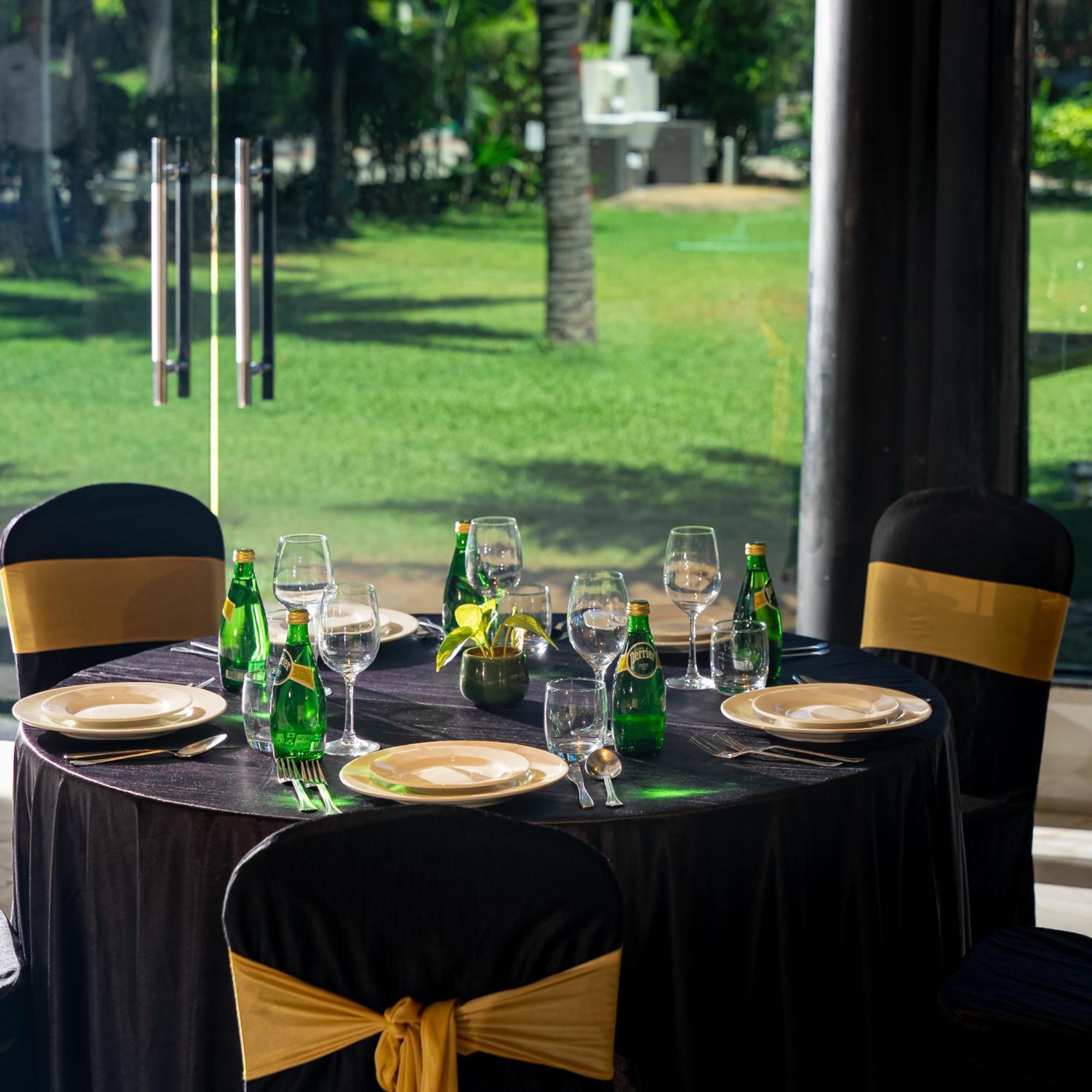 Green Meadows Resort Chennai Esterno foto